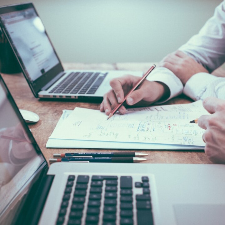 Accountant (Akuntan)