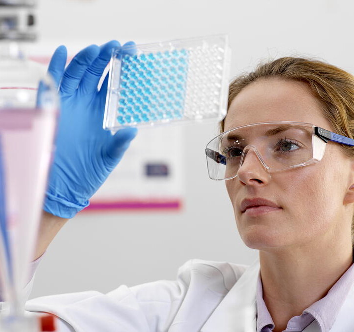 Immunologist (Imunolog)